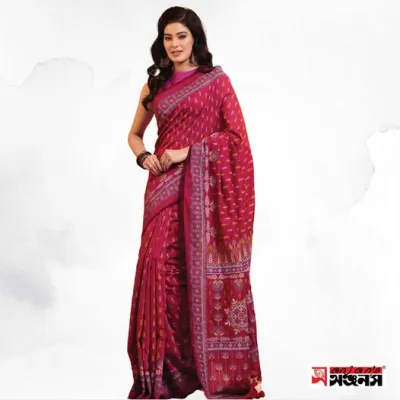 Magenta color printed & embroidered cotton Sharee.